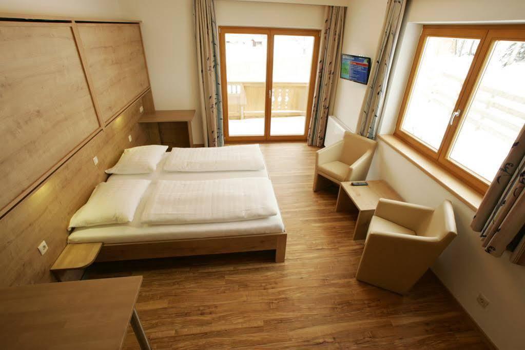 Familien & Wohlfuhlhotel Johanneshof 3*